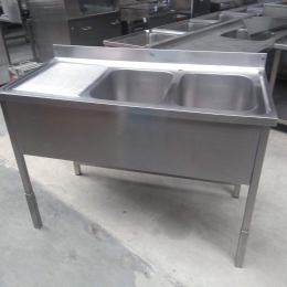 sink with 2 bassins right